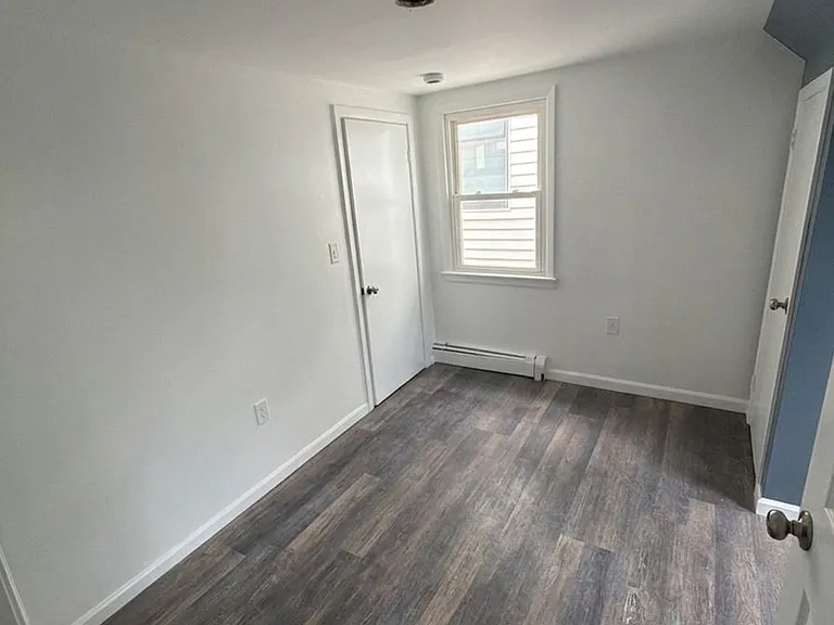 90 Sanford Ave #2 — Photo 6