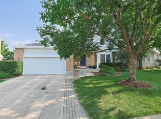 6692 Falling Leaves Ct, Mason, OH 45040