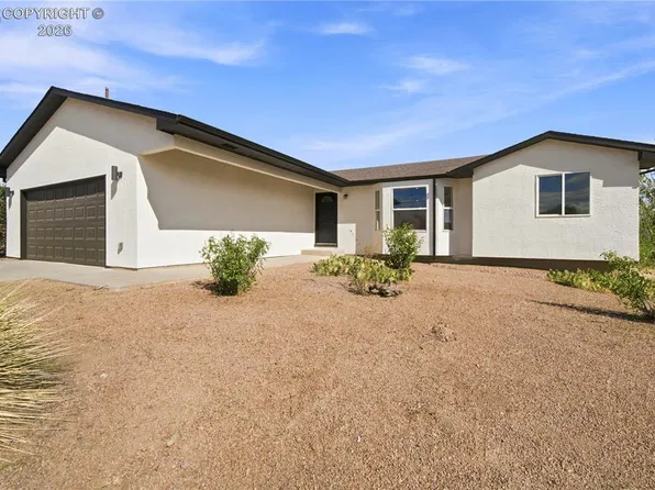 1124 E Lilac Ct, Pueblo West, CO 81007