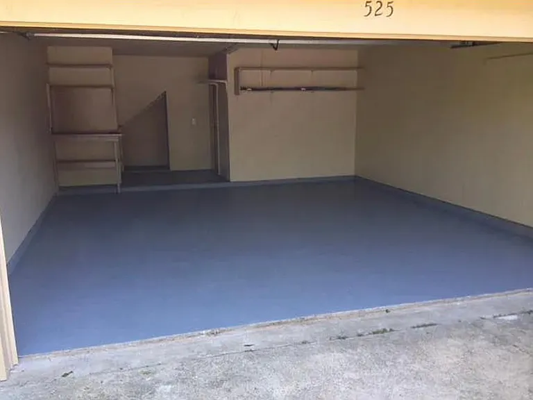 527 Essex Pl — Photo 23