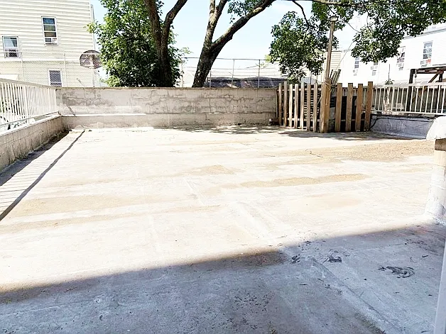 100-05 39th Ave #1D — Photo 4