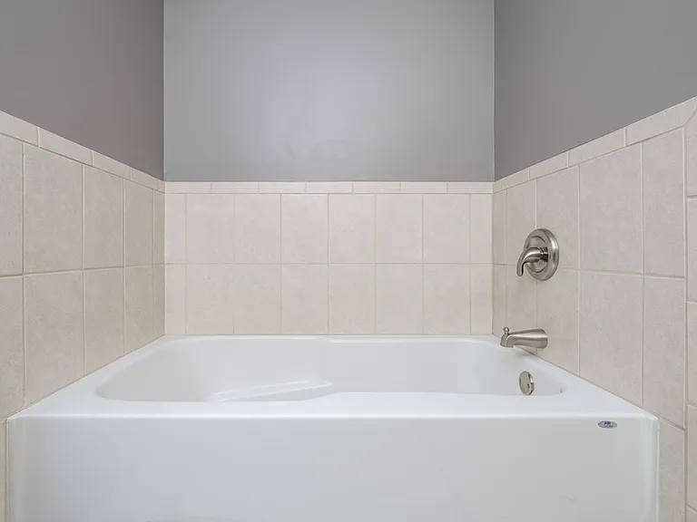 89 Overland Rd #2 — Photo 20