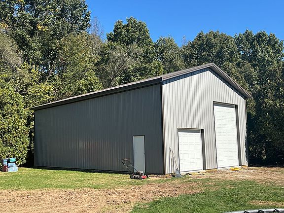 2nd image of 22778 Elm Dr