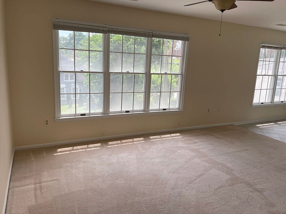 1st image of 300 Ellicott St Suite 3