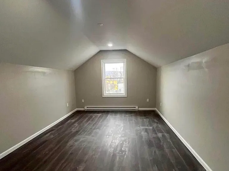 39 W Ridge St #3 — Photo 9