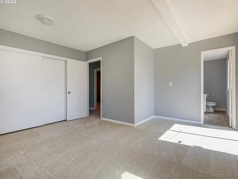 11101 NE Wygant St #A — Photo 18