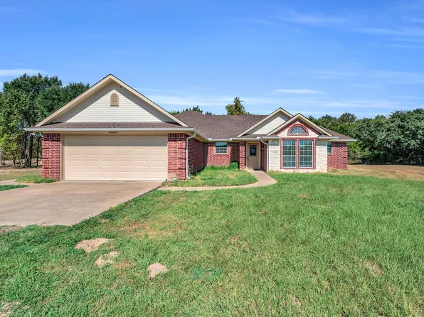 525 Peach Tree Rd, Mabank, TX 75156