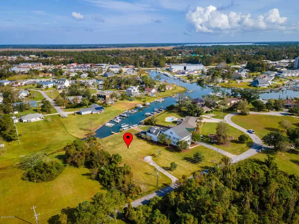 4712 San Juan Cir, Morehead City, NC 28557