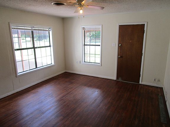 4th image of 436 Avenue H S