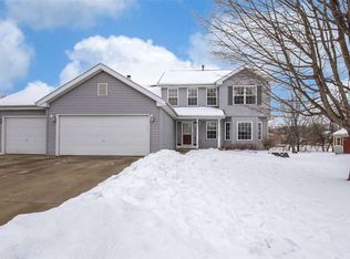 749 Belair Dr, Byron, IL 61010