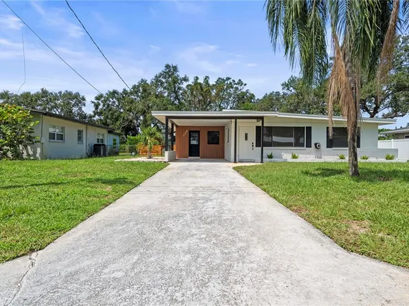 258 Temple Ln, Belleair Bluffs, FL 33770