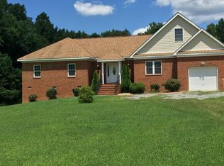 5303 Chestnut Fork Rd, Gloucester, VA 23061