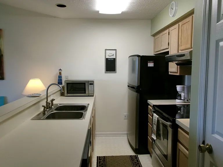 4500 Coquina Harbour Dr #D8 — Photo 6
