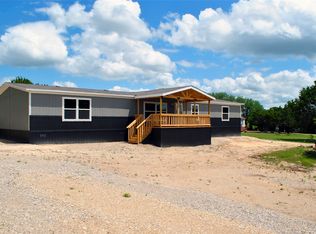 421 Brazos Mountain Dr, Weatherford, TX 76087