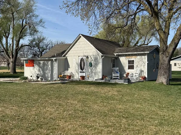 904 Ingalls St, Downs, KS 67437