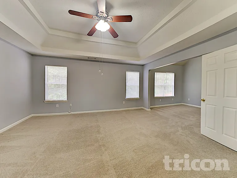 2957 Jenkins Dr — Photo 24