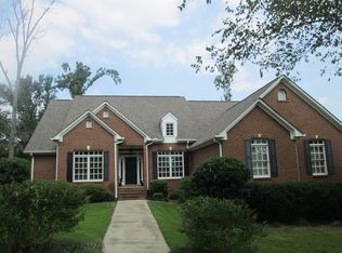 54 Chatham Pl, Guntersville, AL 35976