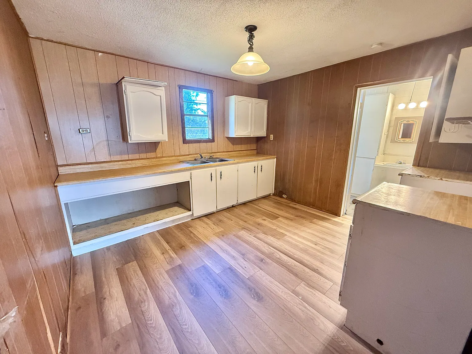 1 bed, $650 — Photo 2