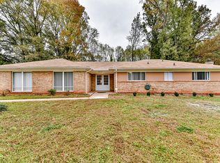 5520 Mallard Dr, Charlotte, NC 28227