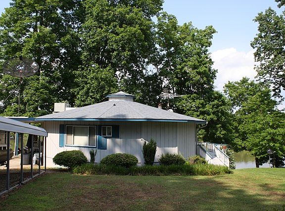 2nd image of 119 Ferry Hill Dr