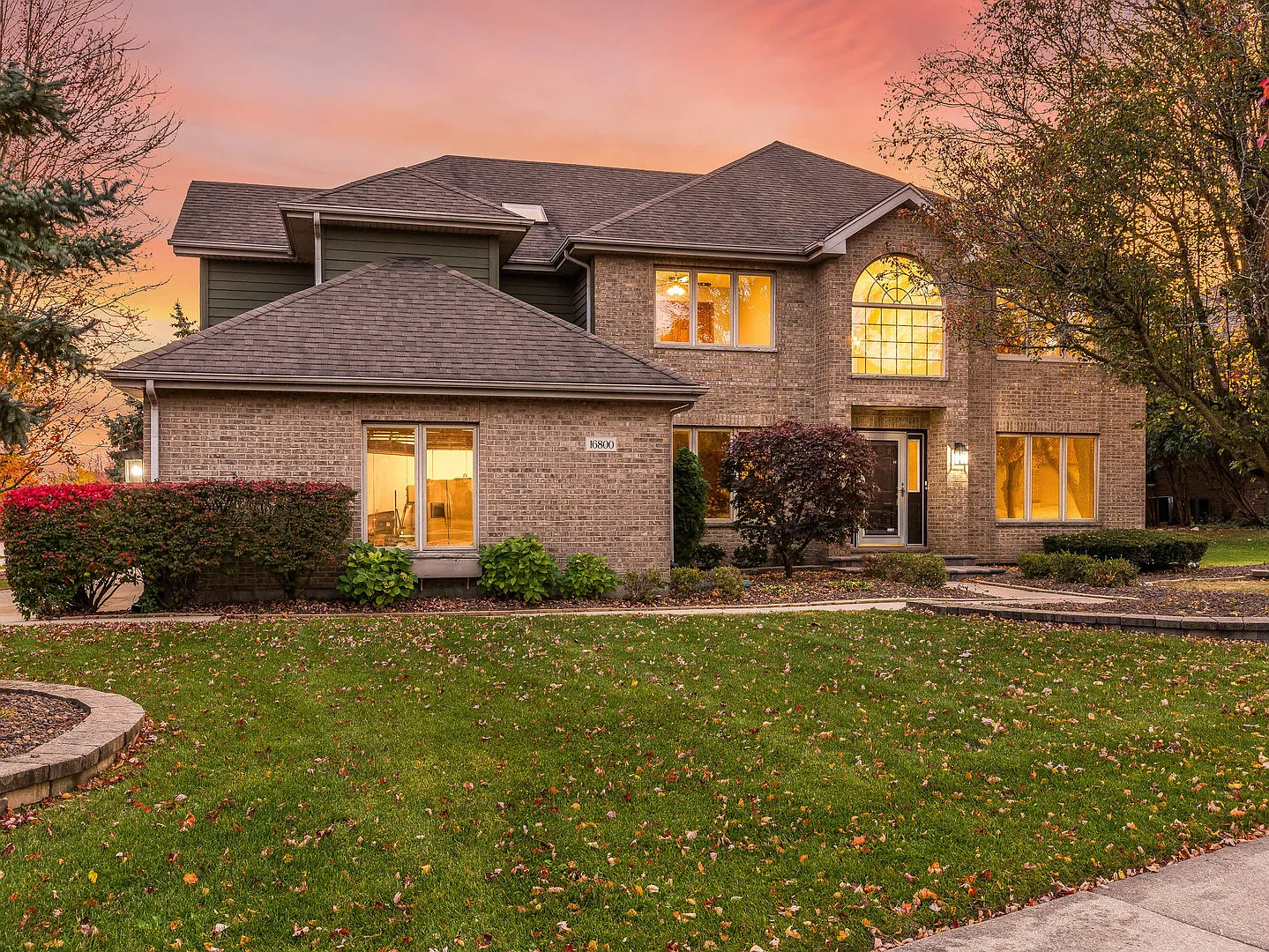 16800 Mallow Ridge Dr photo 1