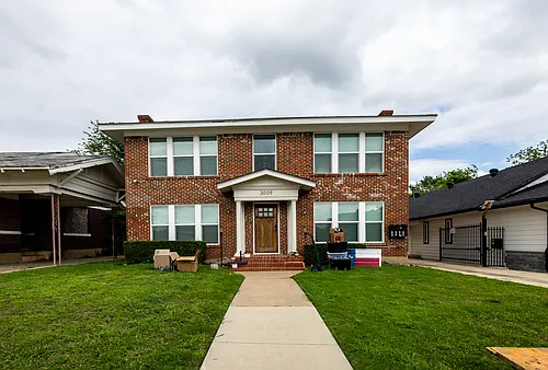 3009 Hemphill St #203 Photo 1