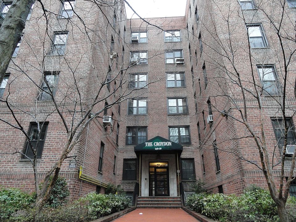 1st image of 14035 Burden Cres APT 101