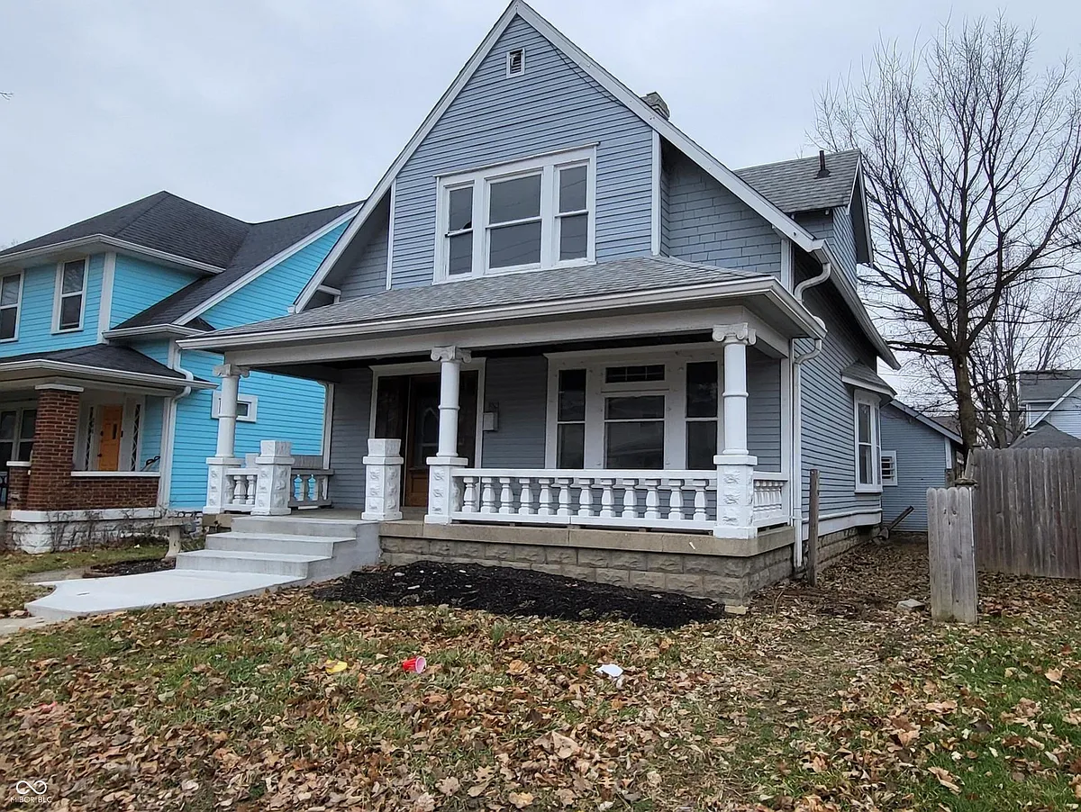 Building Photo - 852 N Rural St