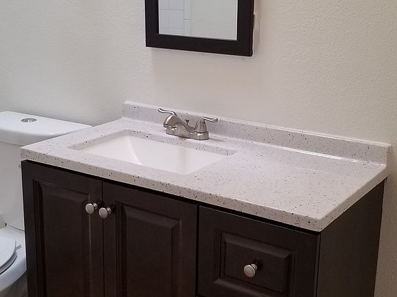 3rd image of 902 S Kenwood Cir APT 3