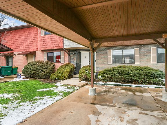 2nd image of 1528 Chippewa Trl