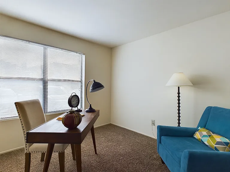Stoney Brooke Apartments — Photo 16