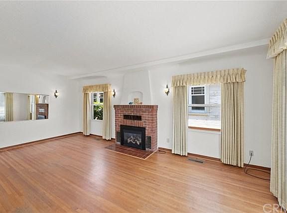 5th image of 287 Chorro St