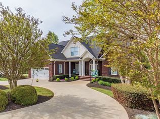 316 S Woodfin Ridge Dr, Inman, SC 29349