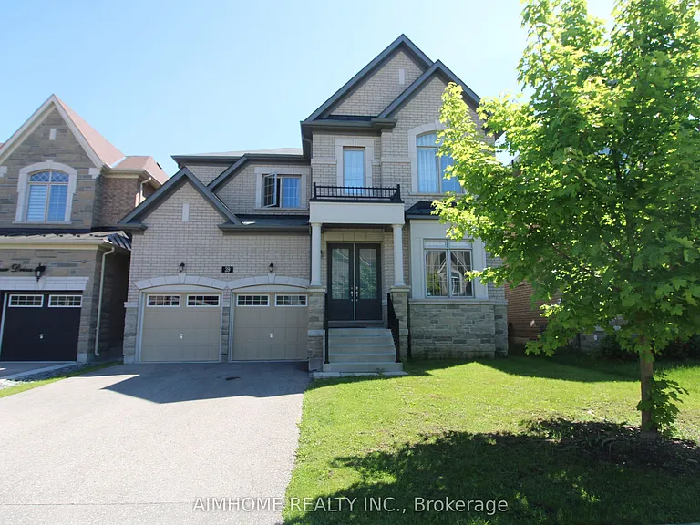 39 Scrivener Dr — Photo 1