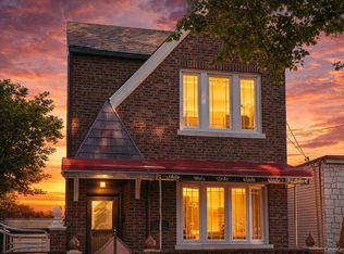 219 Shepherd Avenue, Brooklyn, NY 11208