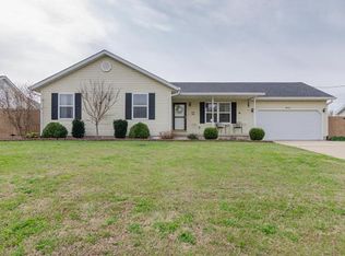 9856 Oak Grove School Rd, Lebanon, IL 62254