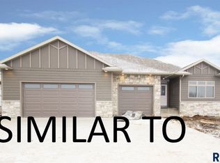 2243 E Stone Pointe Cir, Sioux Falls, SD 57110