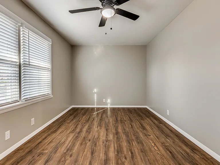 4007 Morgan Ave — Photo 19