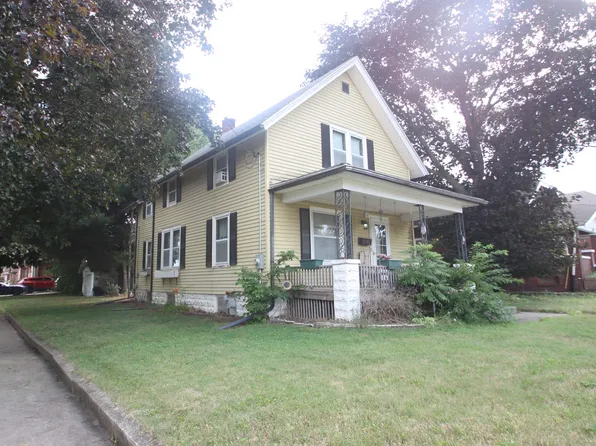1304 Montague St, Rockford, IL 61102