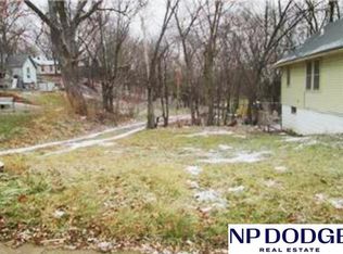 2713 S 15th St, Omaha, NE 68108