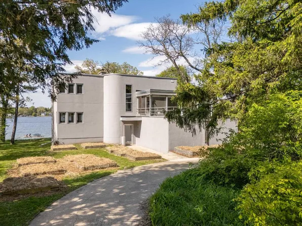 1610 Waunona Way, Madison, WI 53713