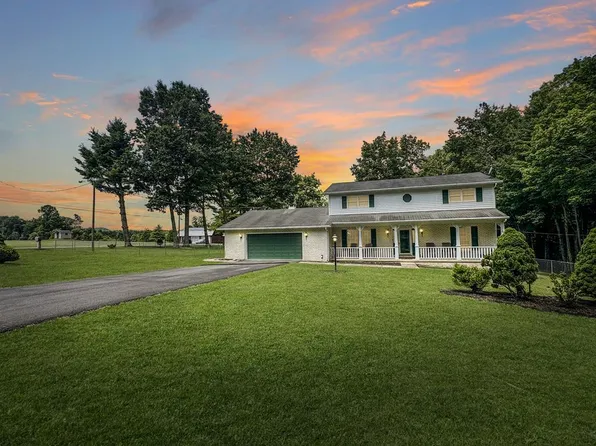 1057 Grandview Rd, Daniels, WV 25832