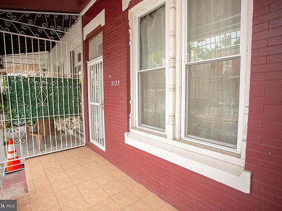 3rd image of 3125 N Franklin St