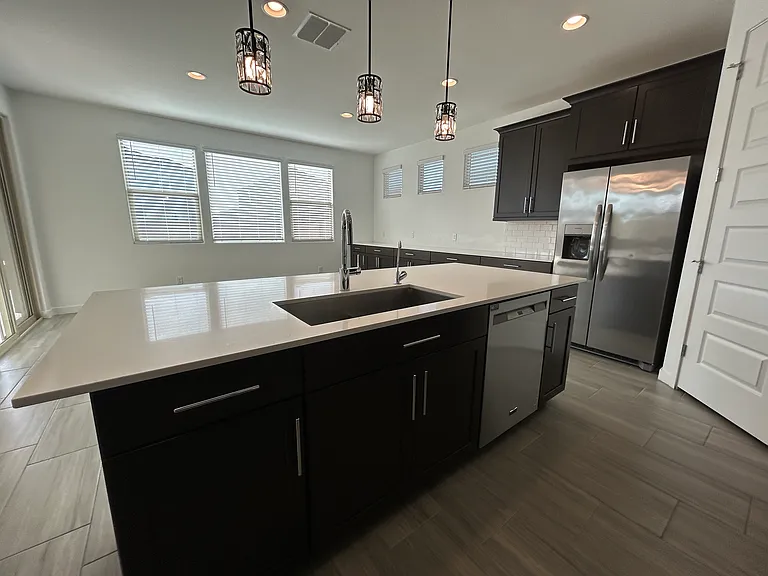 2345 E Castanets Dr — Photo 22
