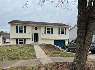 2132 Deauville Dr, Lexington, KY 40504