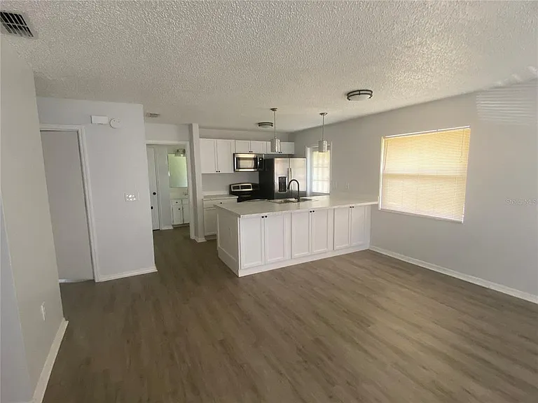 206 Mary Catherine Ct — Photo 3