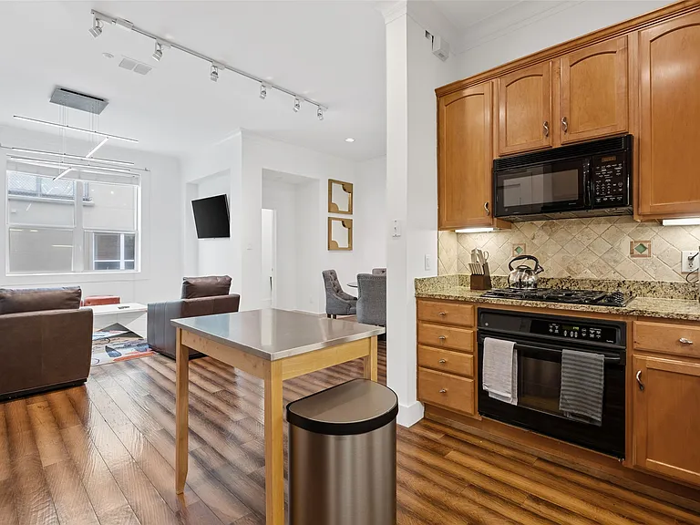 4312 McKinney Ave #4 — Photo 8