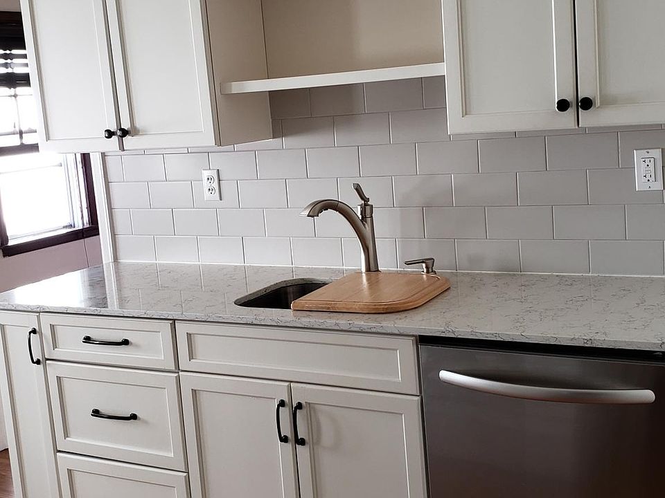 1st image of 4312 Cedar Ave S #4312