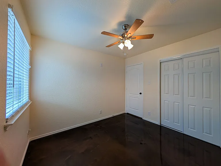 268 Goliad Dr — Photo 25