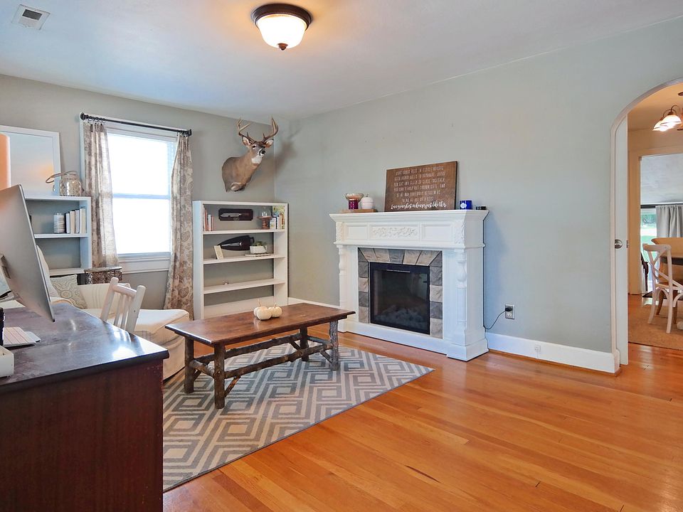 106 Lake Ave, Salem, VA 24153 Zillow